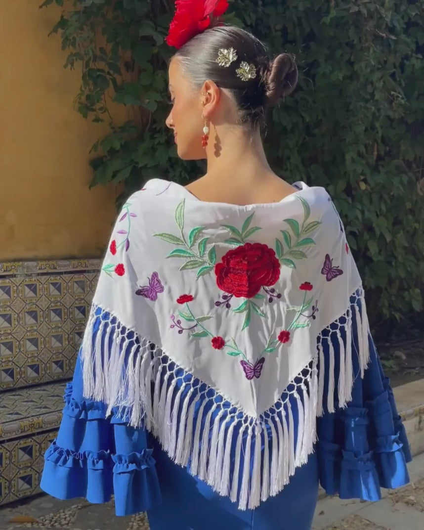 mantoncillo de flamenca flecado de seda blanco flores rojas