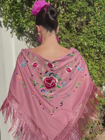 Mantón Bordado Maquillaje Flores 