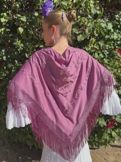Mantón Bordado Malva Monocolor